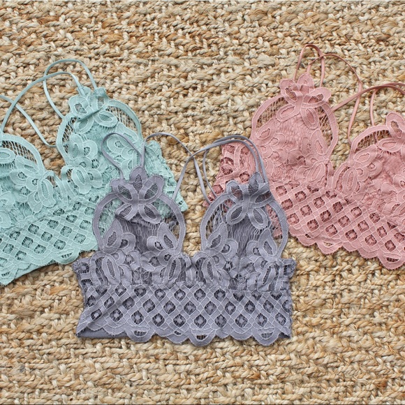 Penny Lace Sage Bralette - Picture 3 of 4